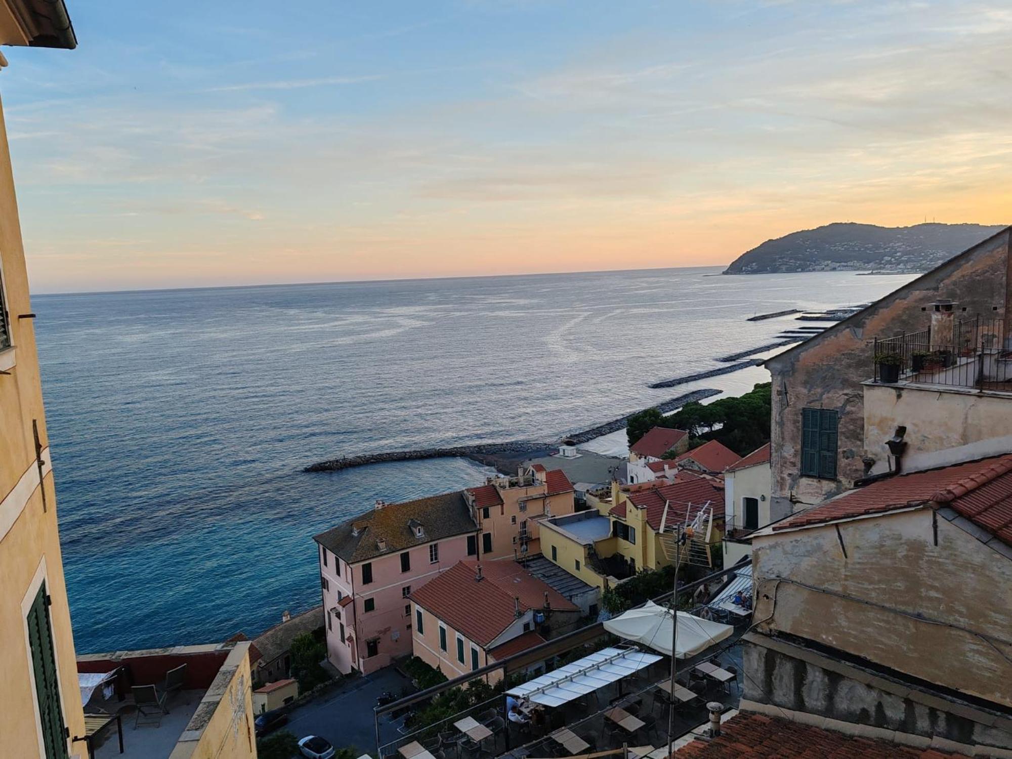 Appartamento Vista Mare Albenga Exterior foto