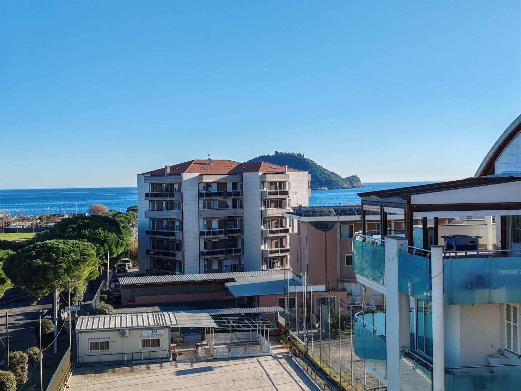 Appartamento Vista Mare Albenga Exterior foto