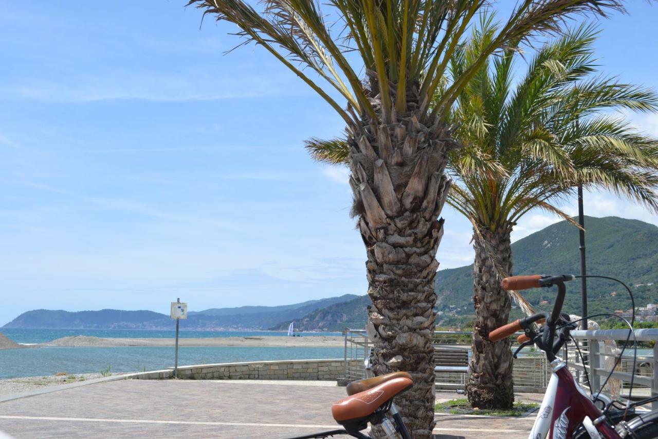 Appartamento Vista Mare Albenga Exterior foto