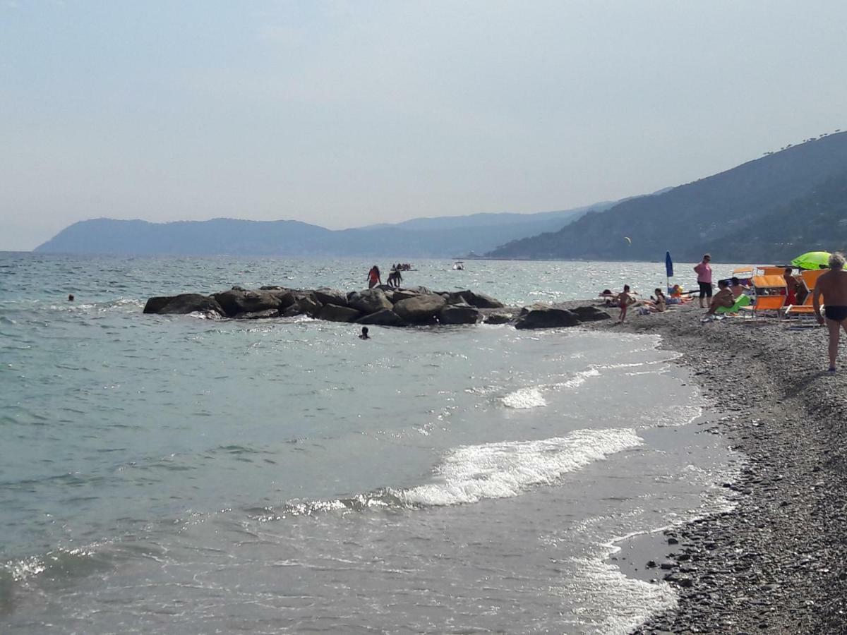 Appartamento Vista Mare Albenga Exterior foto
